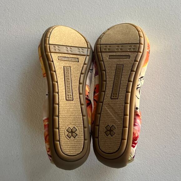 Naturalizer Flats Bromstad Shoes Womens Size 8.5 M Ursela Floral Gold Cap Toe - Picture 6 of 9